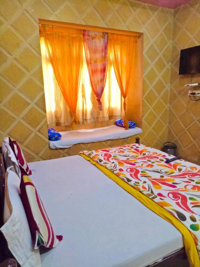 Hotel Desert Bloom Джайсалмер Экстерьер фото
